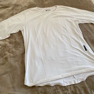 Alphalete Lifestyle Fit long sleeve t shirt